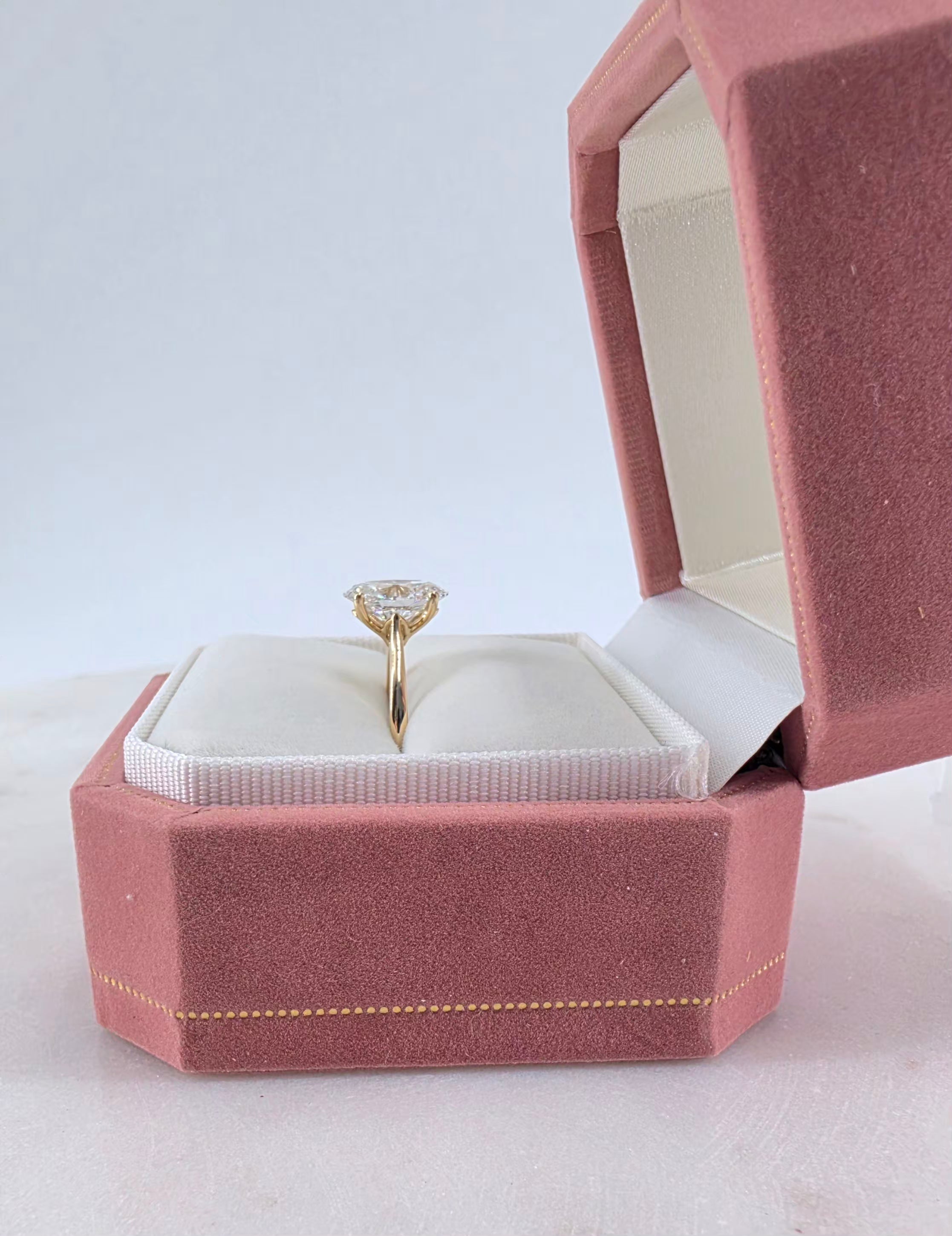 2.04ct Lab-Grown Oval Brilliant Diamknd Ring