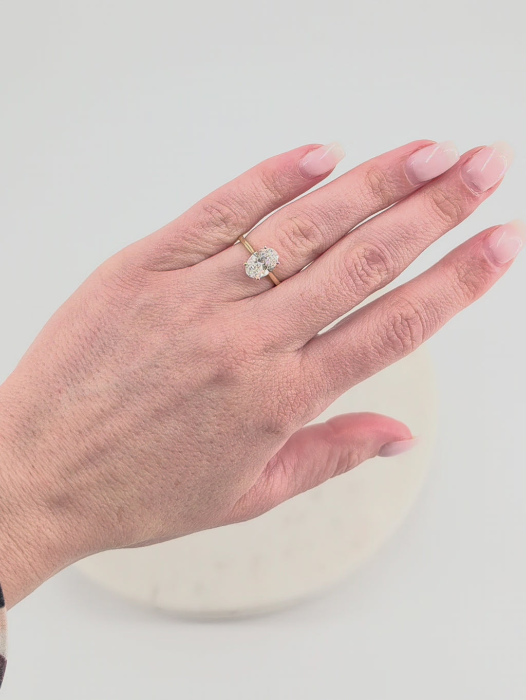 2.04ct Lab-Grown Oval Brilliant Diamknd Ring